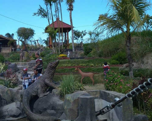 Taman Puspa Gading