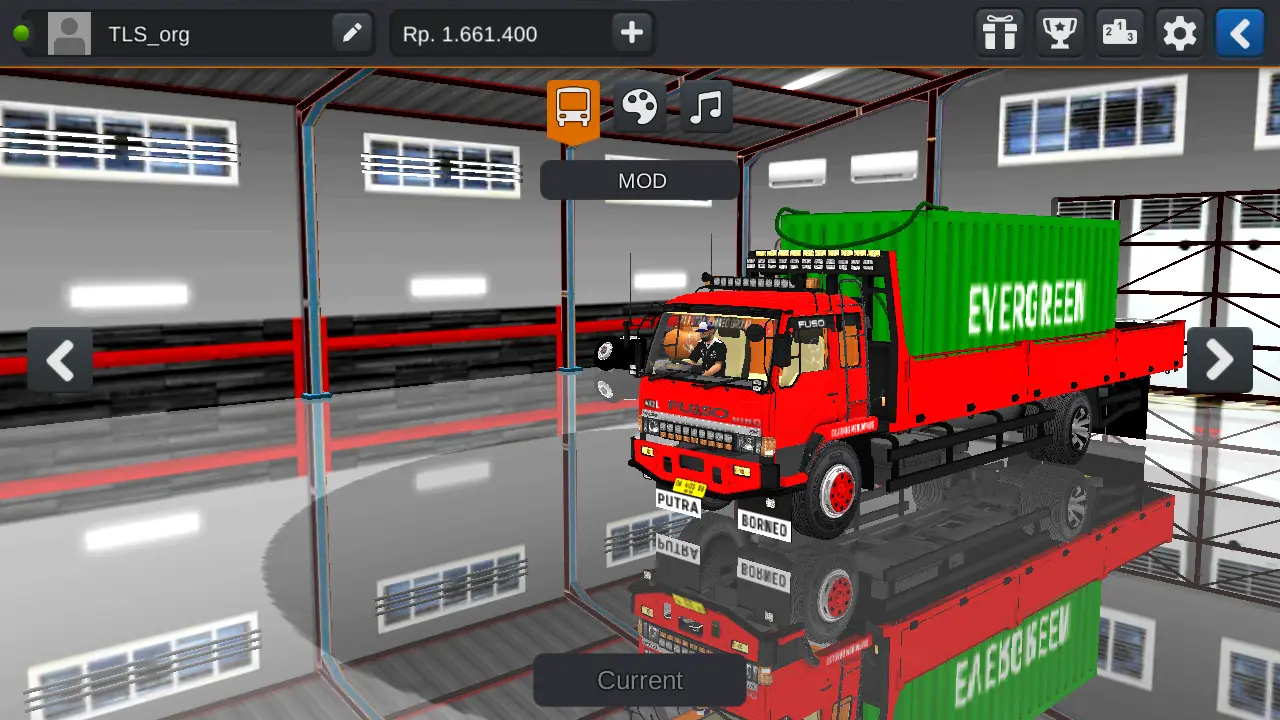 Truck Fuso Kalimantan Muat Peti Kemas