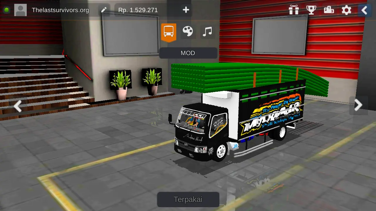 Mod Truck Hino Dutro Bawa Bambu